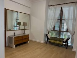 Landbay Condominium (D16), Condominium #558231781